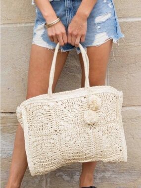 STRAW TRAVELER TOTE